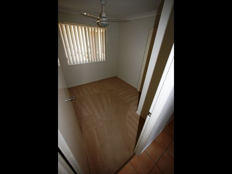 17 Barry Street (Cnr 11 Adab Clos, Boronia Heights QLD 4124