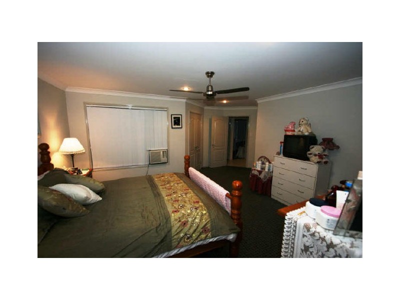 84 Snowy River Circuit, Forest Lake QLD 4078