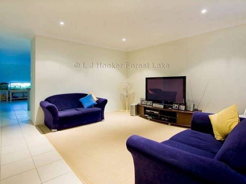 15 Juniper Street, Heathwood QLD 4110