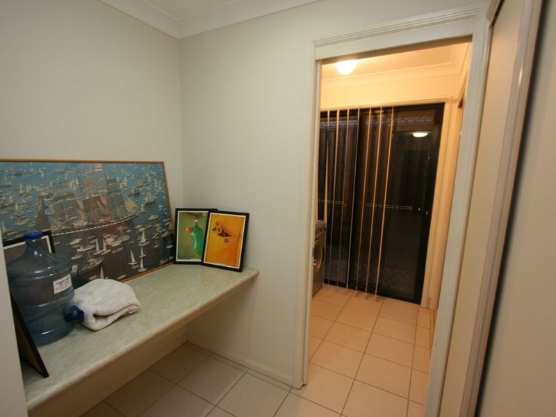 15 Juniper Street, Heathwood QLD 4110