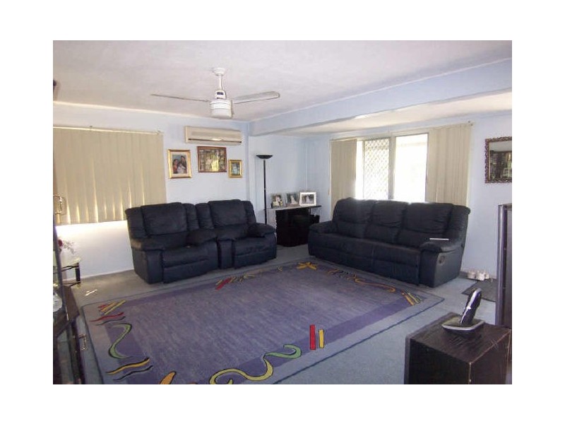 225 Blunder Road, Durack QLD 4077