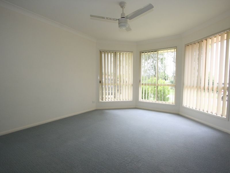 22 Rachele Close, Forest Lake QLD 4078