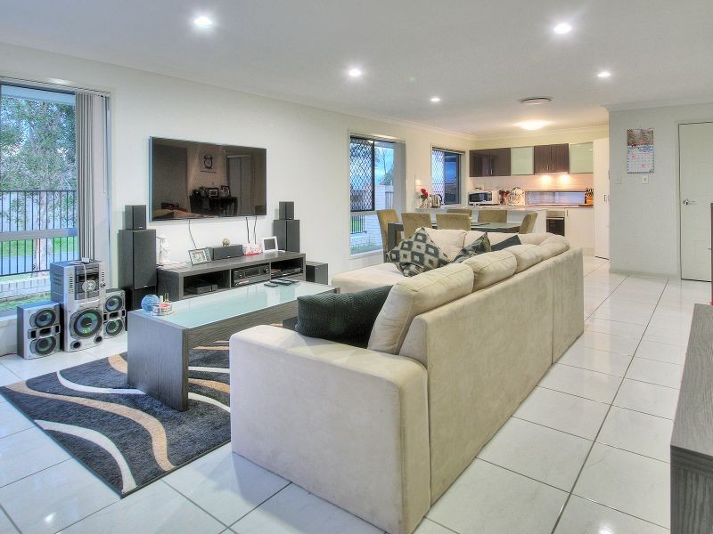 30 Juniper Street, Heathwood QLD 4110