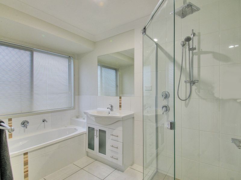 30 Juniper Street, Heathwood QLD 4110