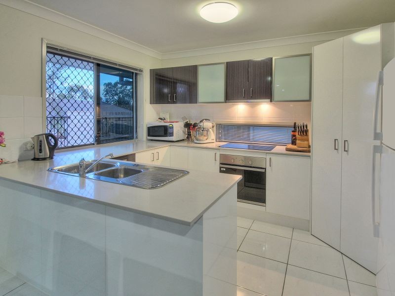 30 Juniper Street, Heathwood QLD 4110