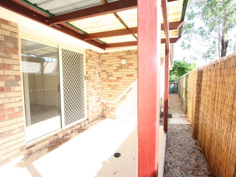 12 Honeysuckle Place, Forest Lake QLD 4078