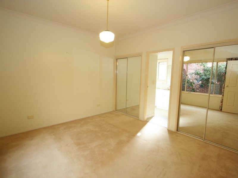 20 Elderslie Place, Forest Lake QLD 4078