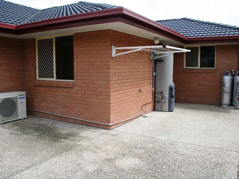 8 Sands Court, Collingwood Park QLD 4301