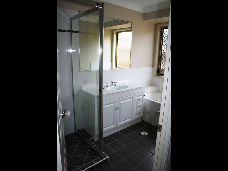 102 Sunview Road, Springfield QLD 4300