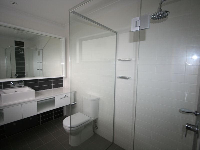3 Spyglass Lane, Brookwater QLD 4300