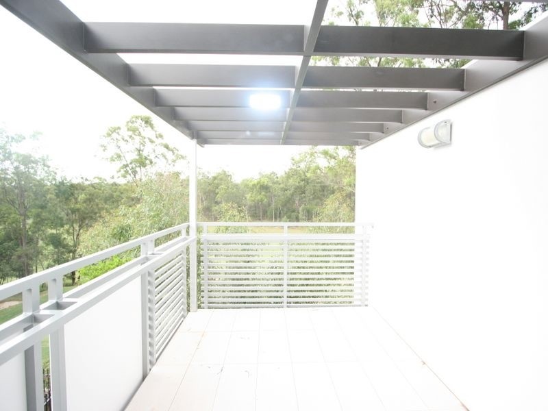 3 Spyglass Lane, Brookwater QLD 4300
