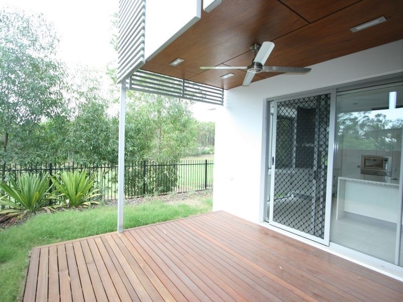 3 Spyglass Lane, Brookwater QLD 4300