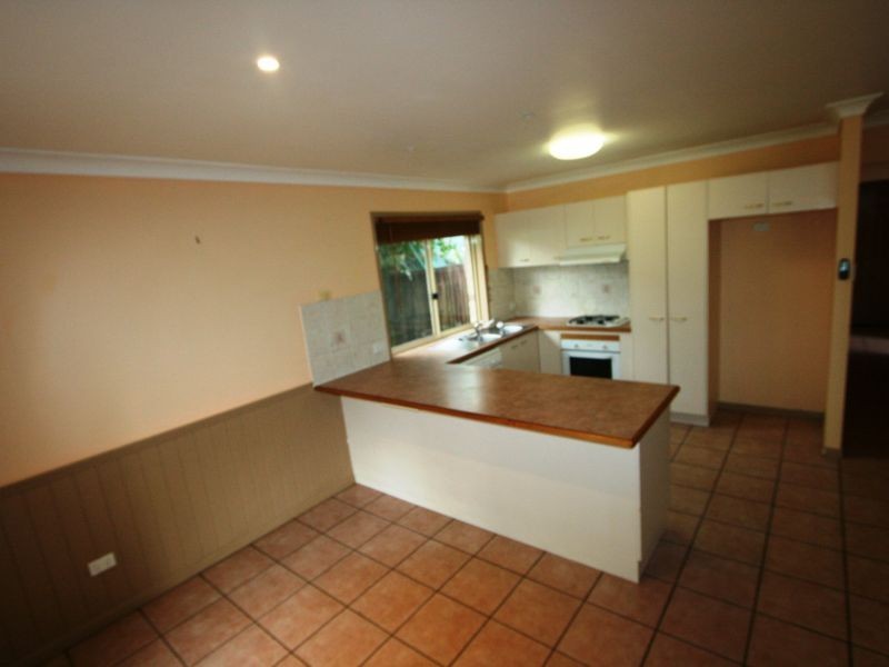 37 Augusta Crescent, Forest Lake QLD 4078