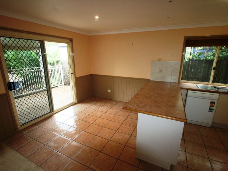 37 Augusta Crescent, Forest Lake QLD 4078