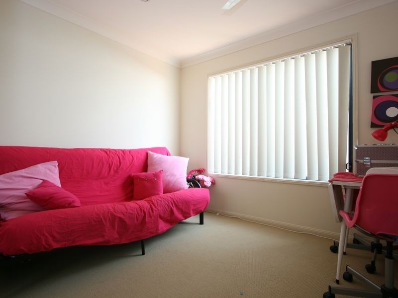 68 Nullarbor Circuit, Forest Lake QLD 4078