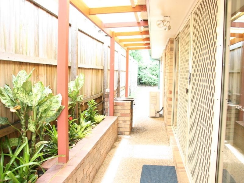 57 Glasshouse Crescent, Forest Lake QLD 4078