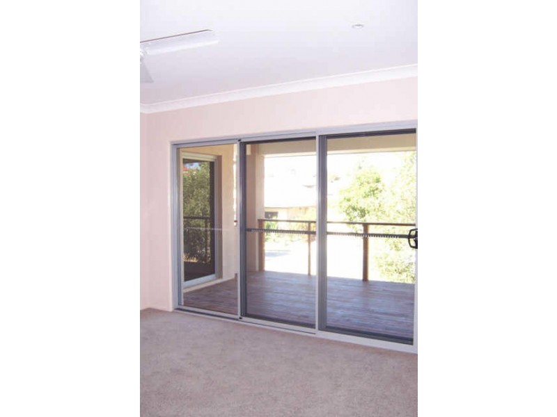 95 Sanctuary Drive, Forest Lake QLD 4078