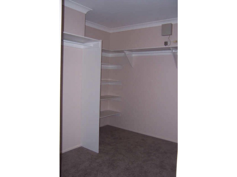 95 Sanctuary Drive, Forest Lake QLD 4078