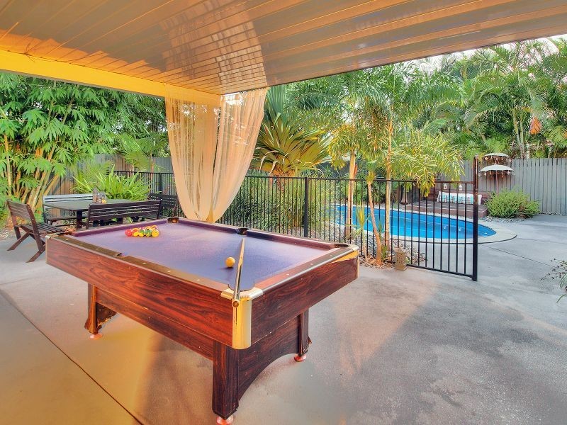 9 Beaufront Place, Forest Lake QLD 4078