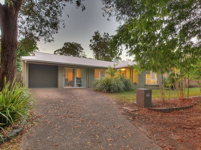 9 Beaufront Place, Forest Lake QLD 4078