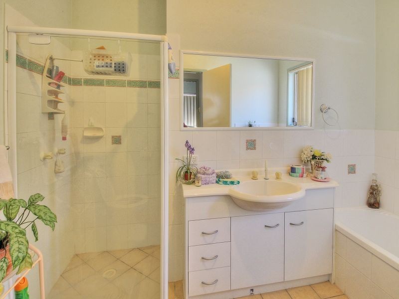 6 Ashton Way, Forest Lake QLD 4078