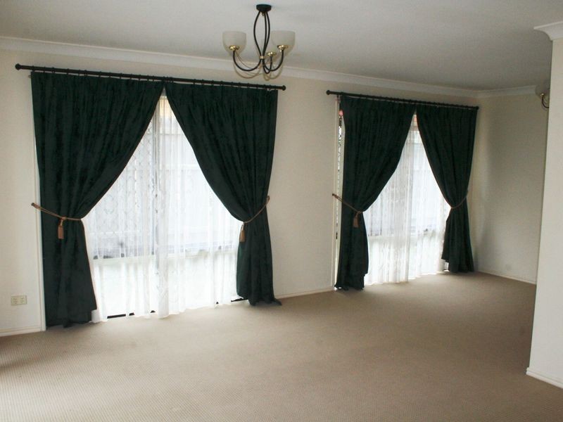 44 Augusta Crescent, Forest Lake QLD 4078