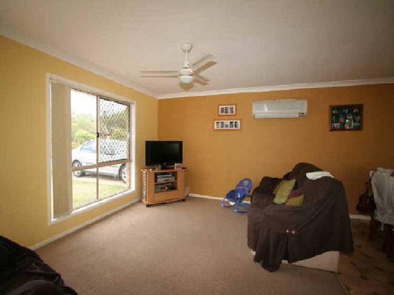 1 Mareeba Court, Boronia Heights QLD 4124