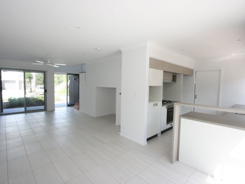 4 Ellerston Avenue, Brookwater QLD 4300