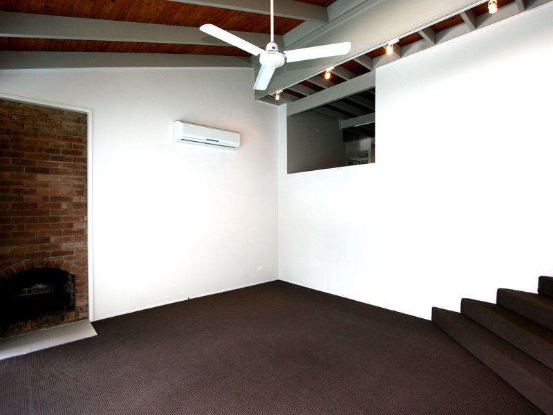 22 Balmain Terrace, Red Hill QLD 4059
