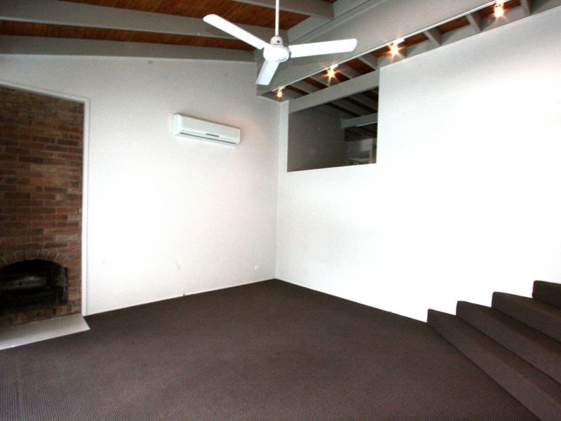 22 Balmain Terrace, Red Hill QLD 4059
