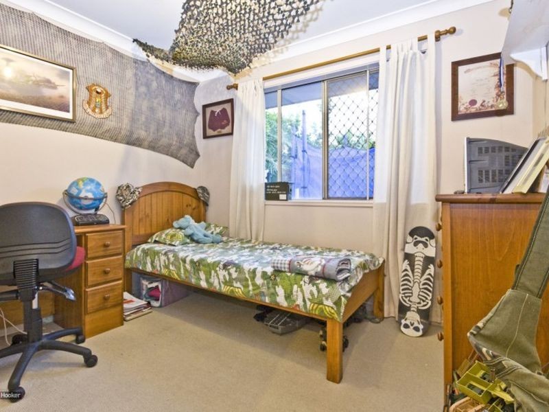 10 Piccadilly Place, Forest Lake QLD 4078