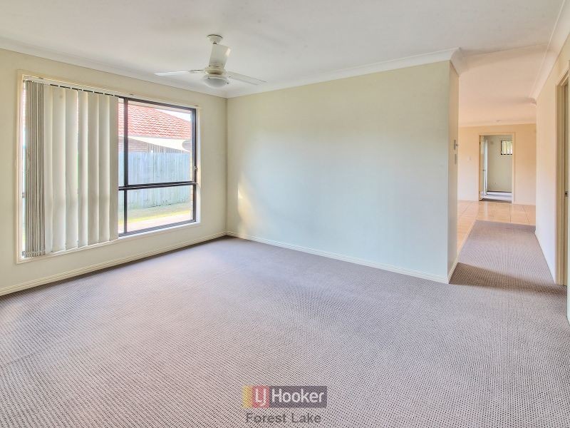 13 Wisdom Way, Crestmead QLD 4132