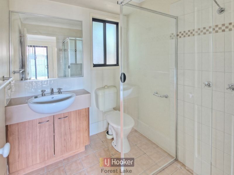 13 Wisdom Way, Crestmead QLD 4132