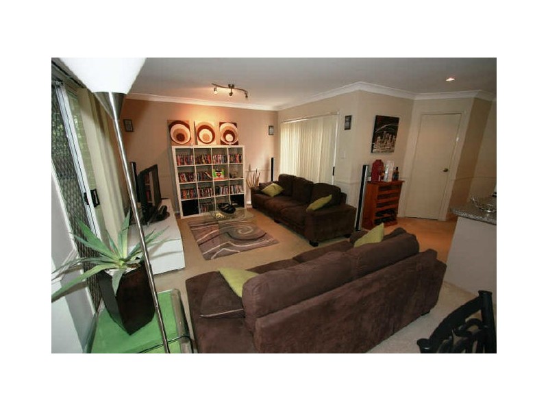 35 Ponderosa Place, Forest Lake QLD 4078