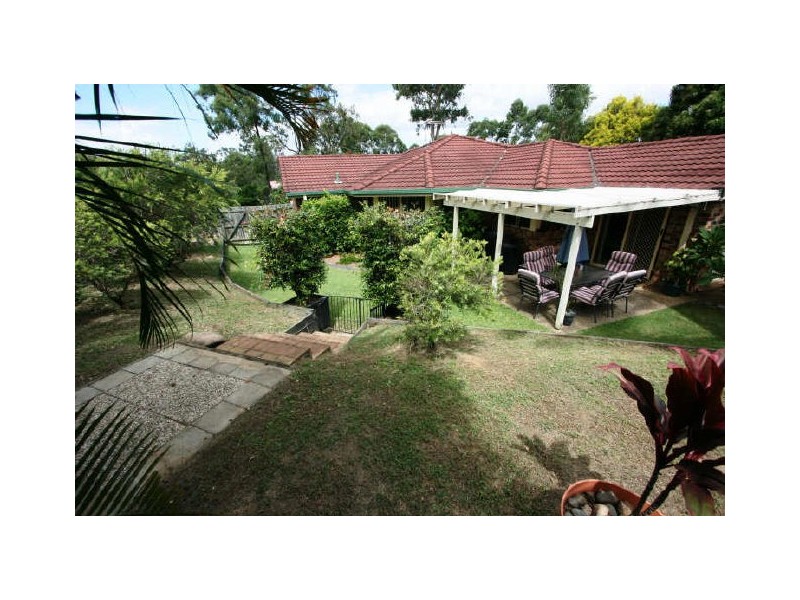 45 Settlers Circuit, Forest Lake QLD 4078
