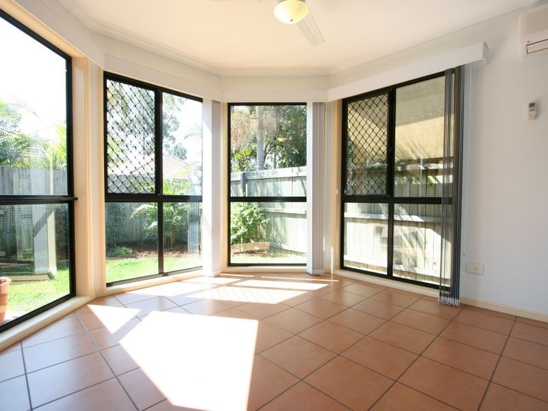 5 Belvedere Close, Forest Lake QLD 4078