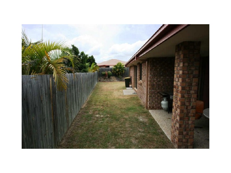 7 Agostino Close, Doolandella QLD 4077