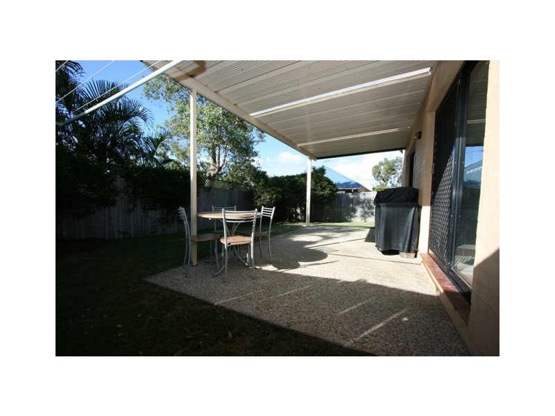 33 Central Street, Forest Lake QLD 4078