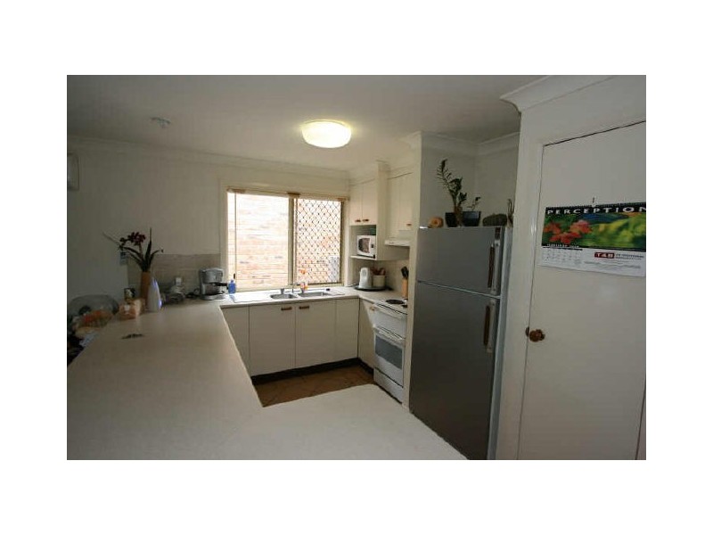 16 Hoop Place, Forest Lake QLD 4078