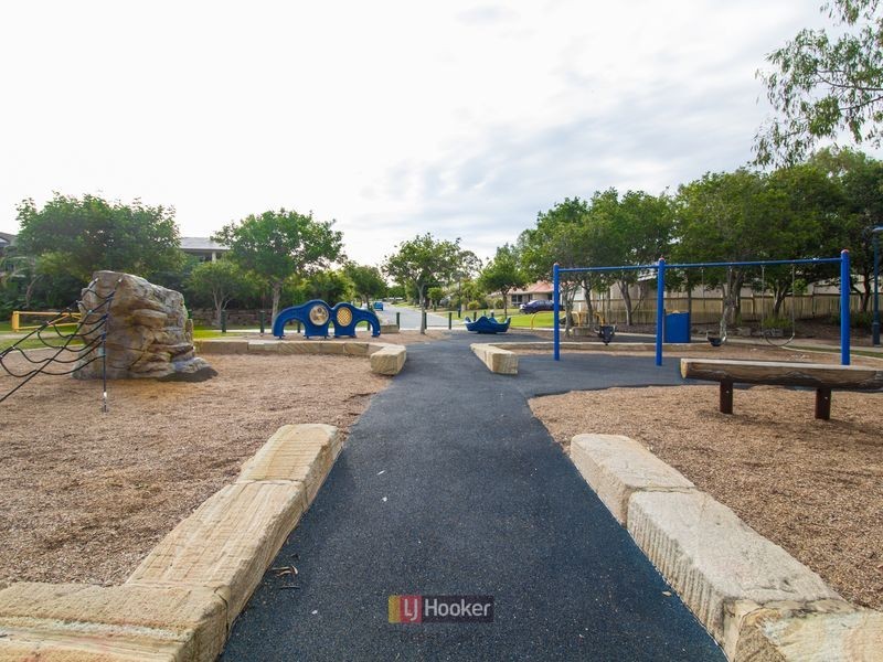 11 Dulwich Place, Forest Lake QLD 4078