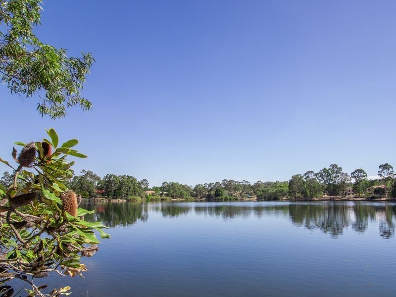 11 Dulwich Place, Forest Lake QLD 4078