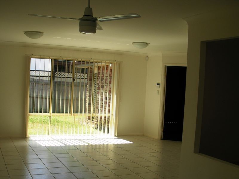 40 Moran Crescent, Forest Lake QLD 4078