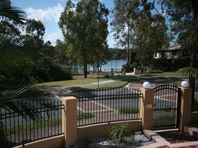 38 The Esplanade, Forest Lake QLD 4078