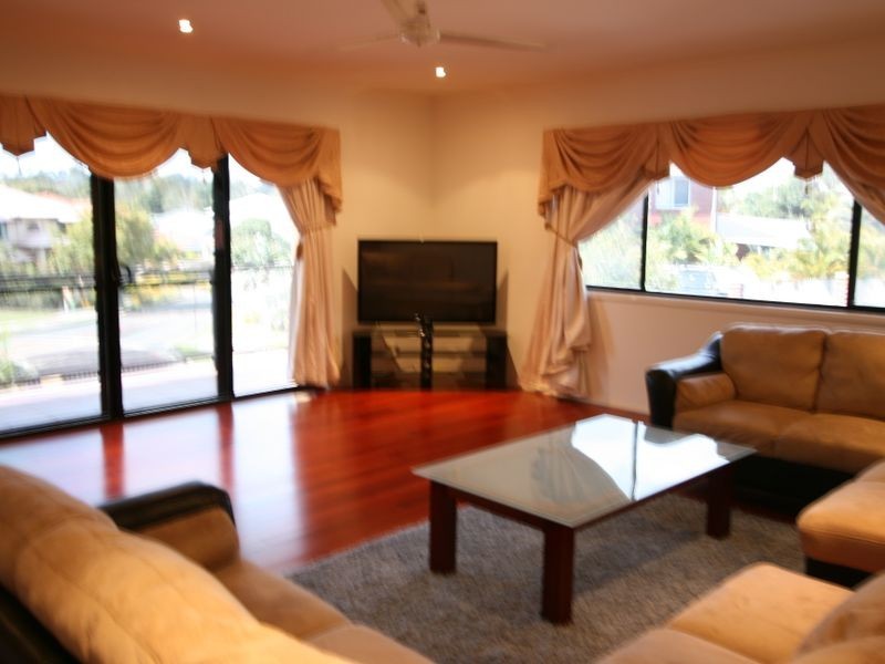 38 The Esplanade, Forest Lake QLD 4078