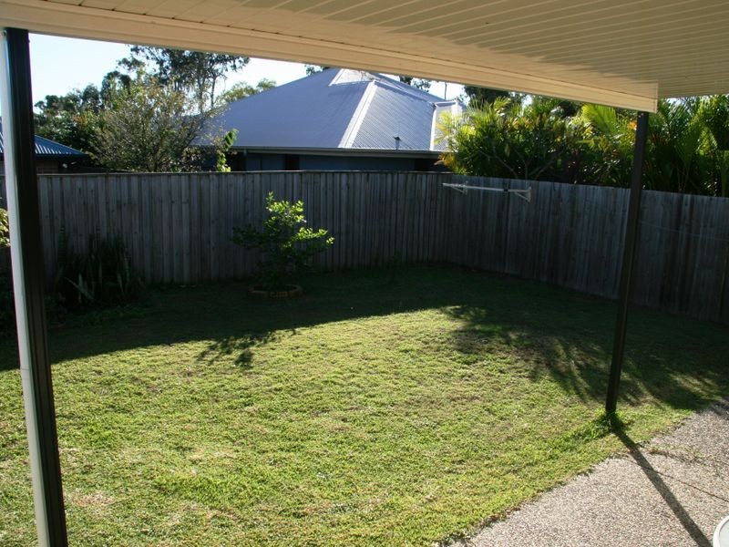 16 Moran Crescent, Forest Lake QLD 4078