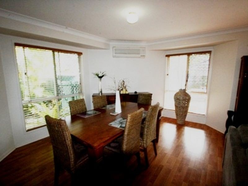 94 Jindabyne Circuit, Forest Lake QLD 4078