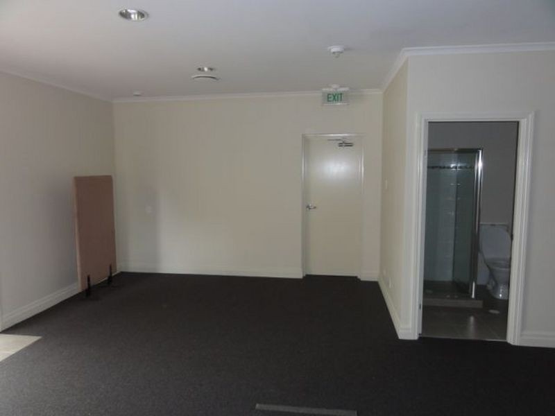 5/3 The Esplanade, Forest Lake QLD 4078