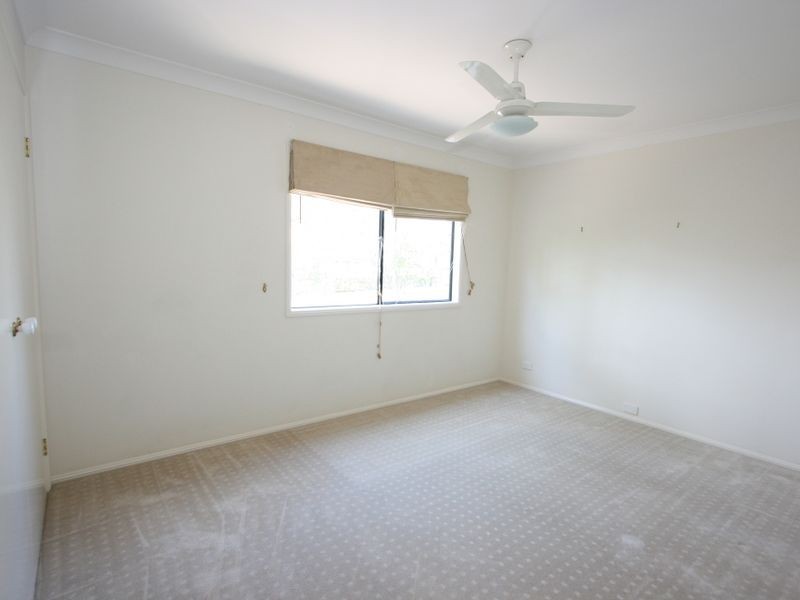 37 Cascade Drive, Forest Lake QLD 4078