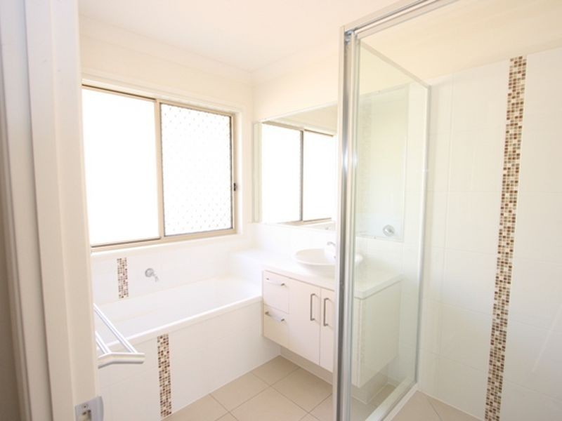 42 Finetti Circuit, Durack QLD 4077