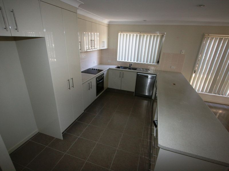 36 Emerald Crescent, Springfield Lakes QLD 4300